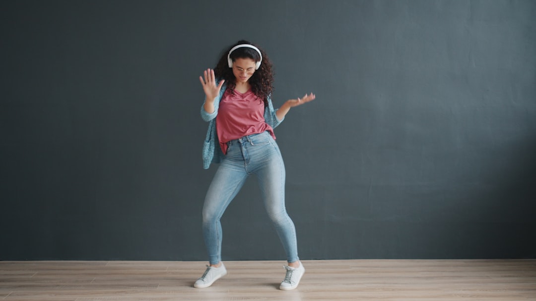 How to Create Before-and-After Outfit Transformations