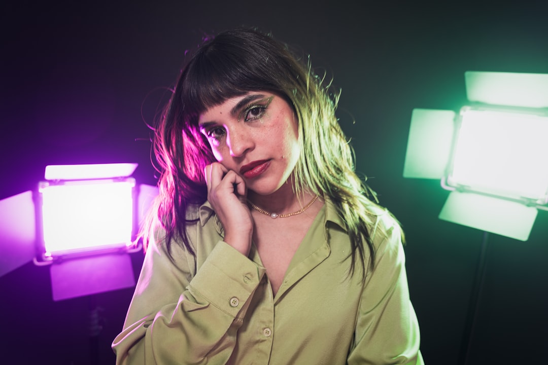 Fashion Video Lighting: 5 Setups That Make Clothes Pop