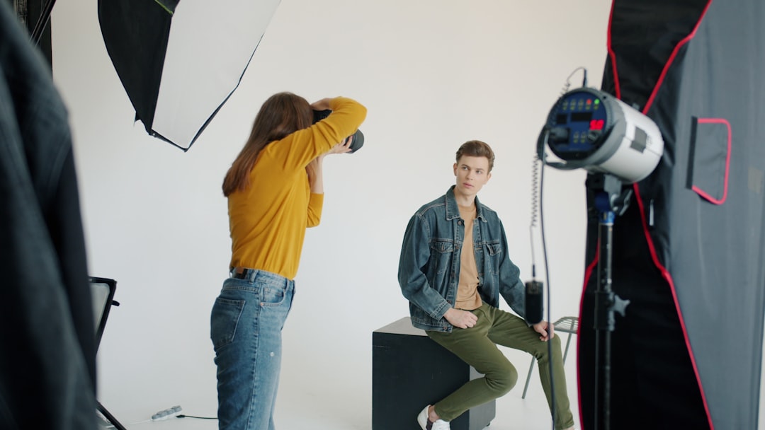 Fashion Video Lighting: 5 Setups That Make Clothes Pop